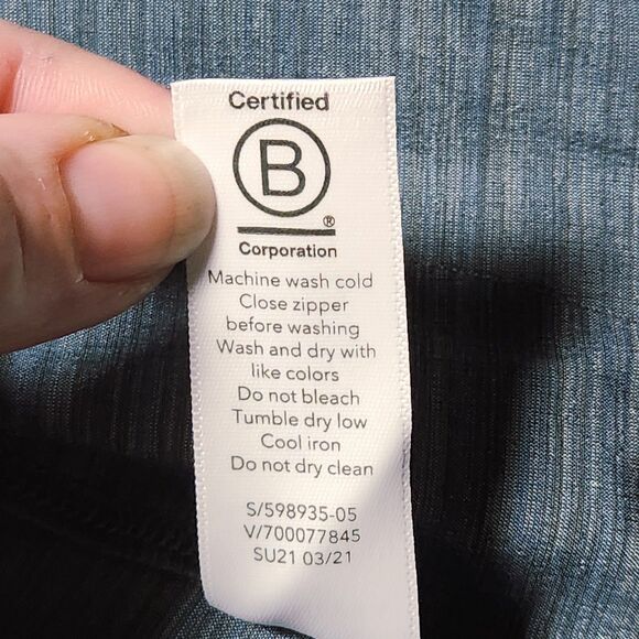 Athleta Womens Medium Racer Running Free Jacket Blue Hooded Lightweight - Picture 11 of 16